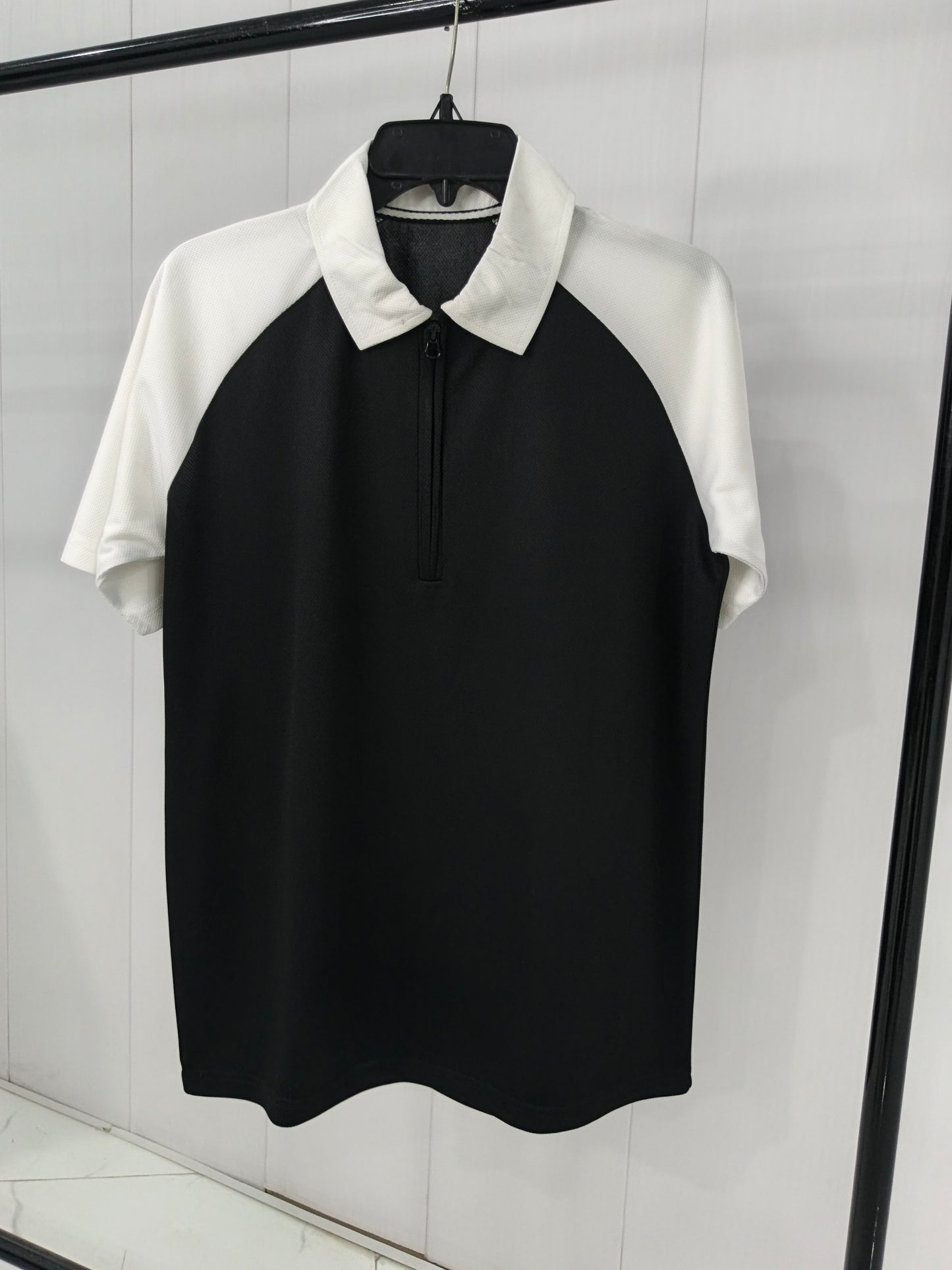 RISEO RAGLAN TEE